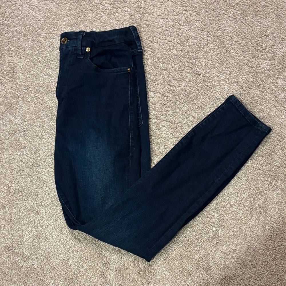 Good American -Dark Wash Skinny Jeans